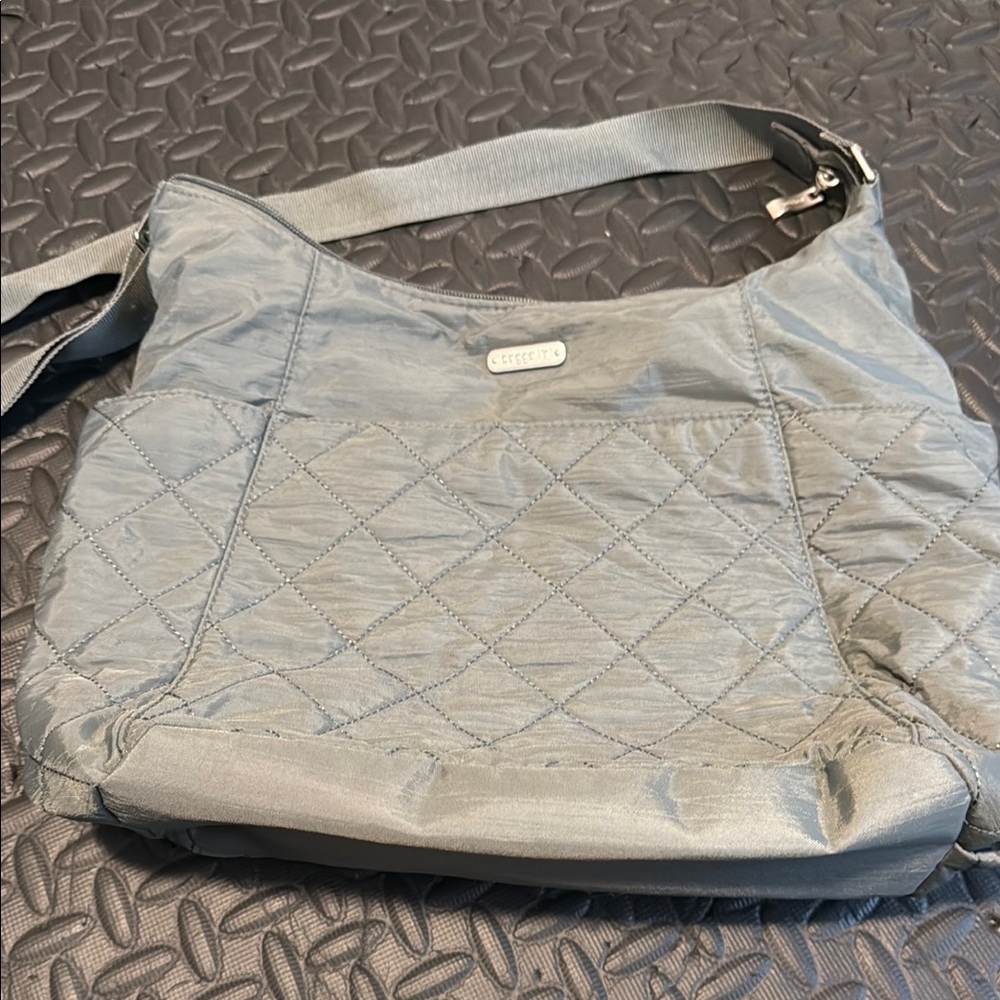 Baggallini Gray Quilted Women's Bag
